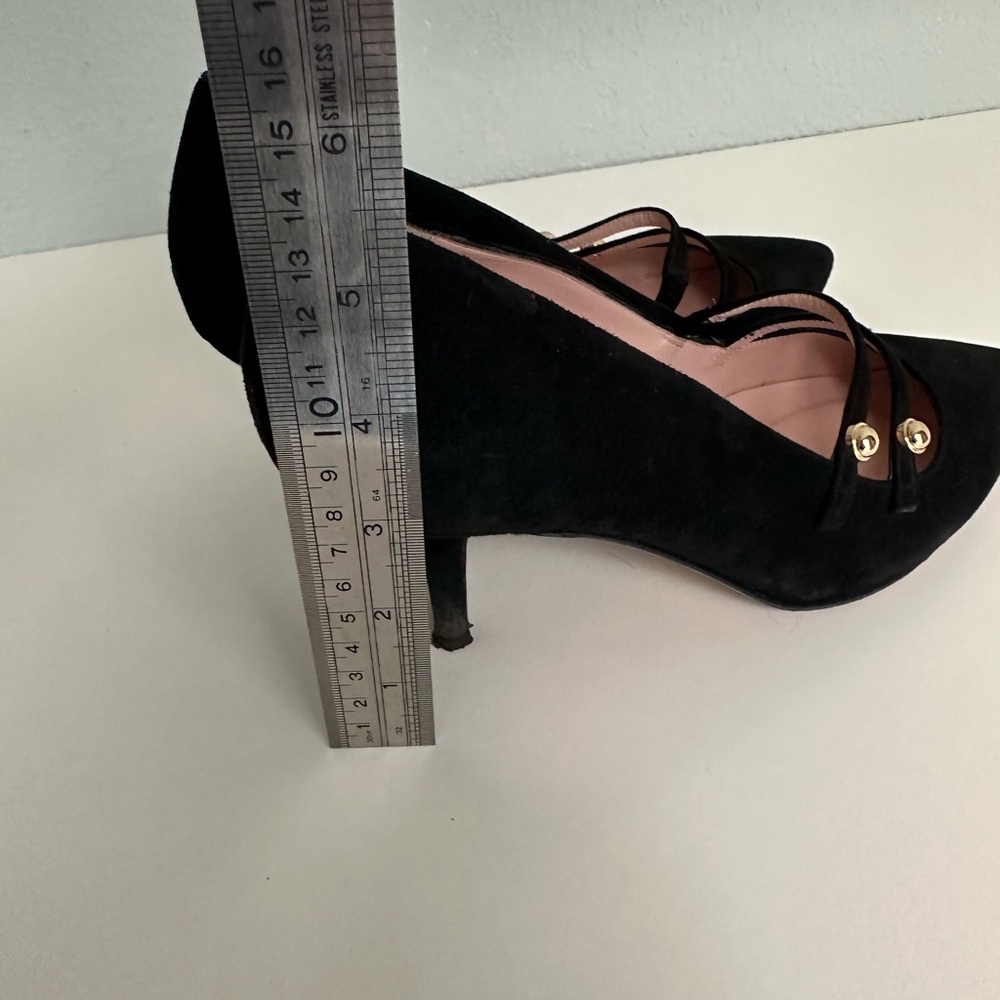 Kate Spade Black Heels with Gold Accents - Picture 7 of 8